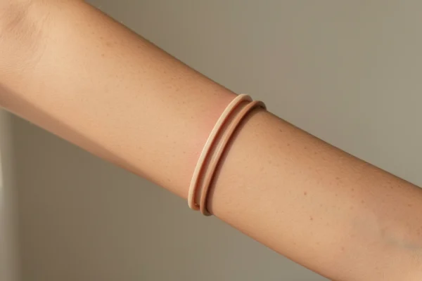 21 Lovely Minimalist Arm Band Tattoos Worth the Pain